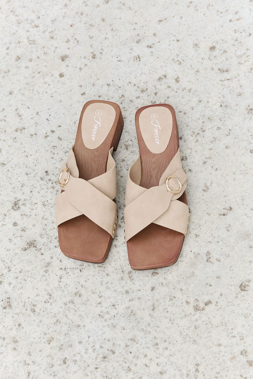 Forever Link Square Toe Cross Strap Buckle Clog Slide On Slip In Sandal in Sand