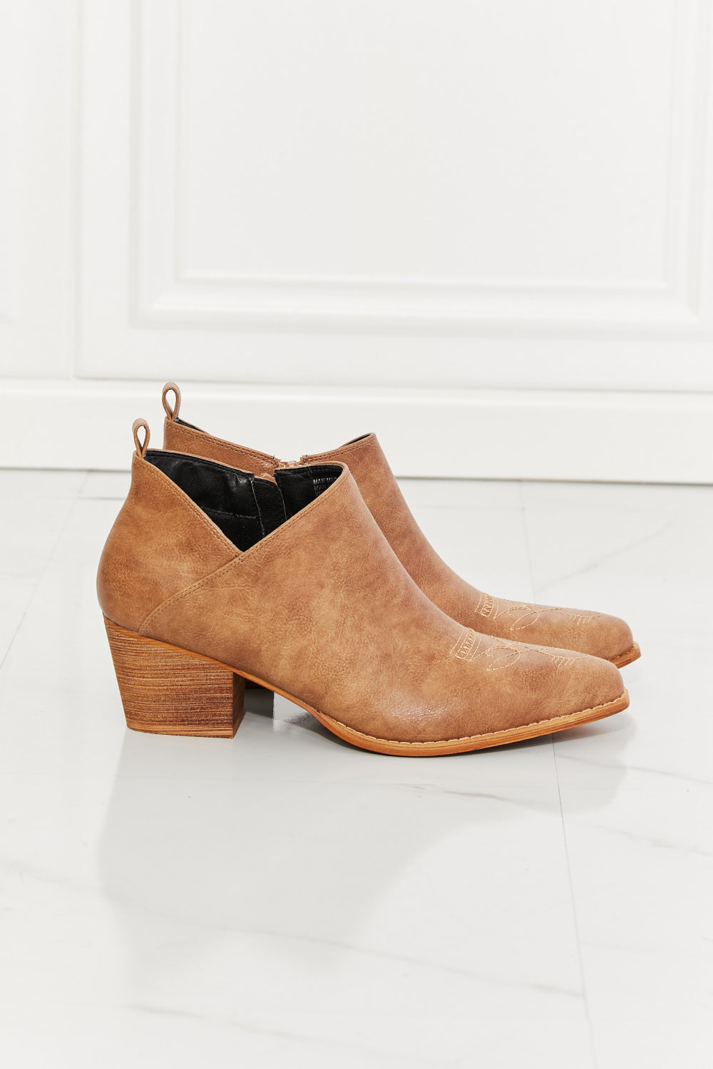 MMShoes Embroidered Crossover Cowboy Bootie Ankle Boots in Caramel Tan Trust Yourself