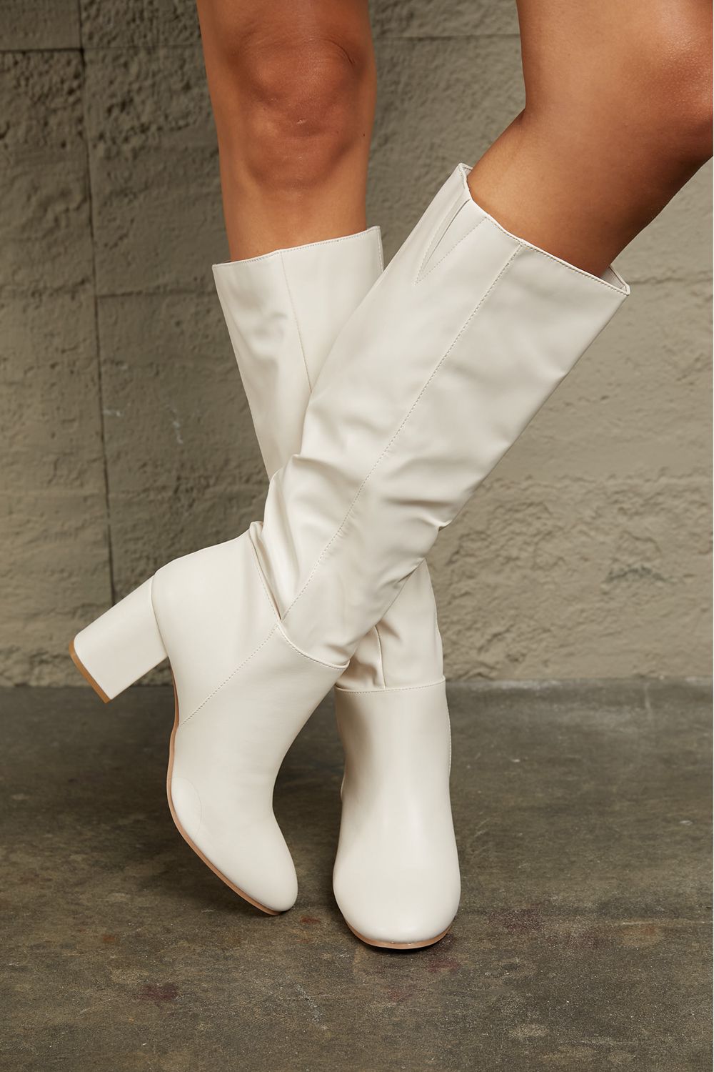 East Lion Corp Block Heel Knee High High Heel White Winter Fall Chic Boots