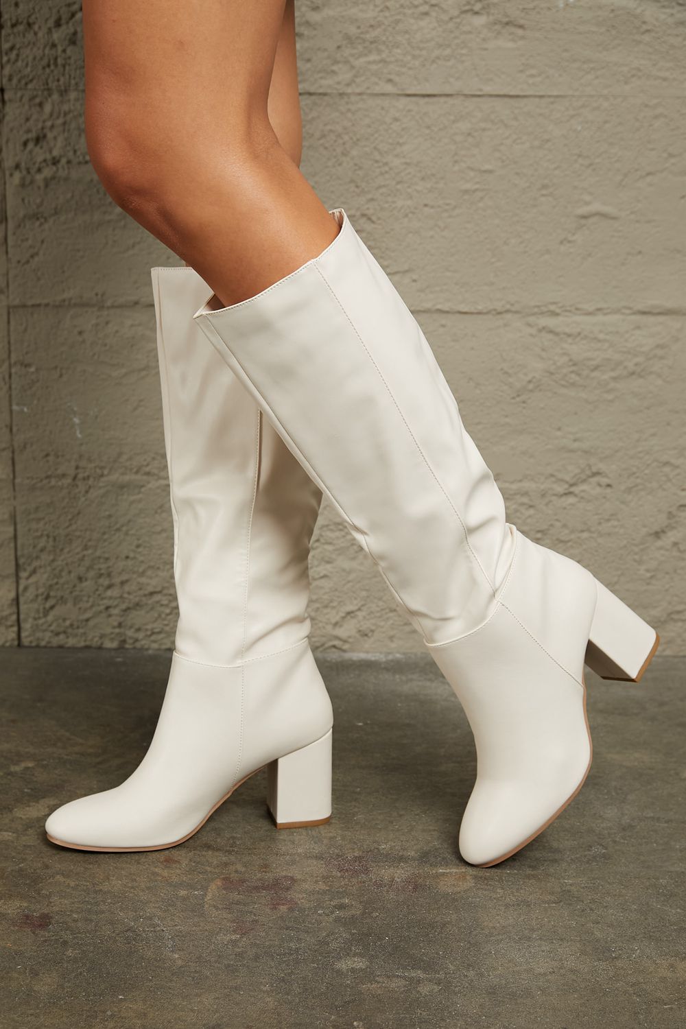 East Lion Corp Block Heel Knee High High Heel White Winter Fall Chic Boots