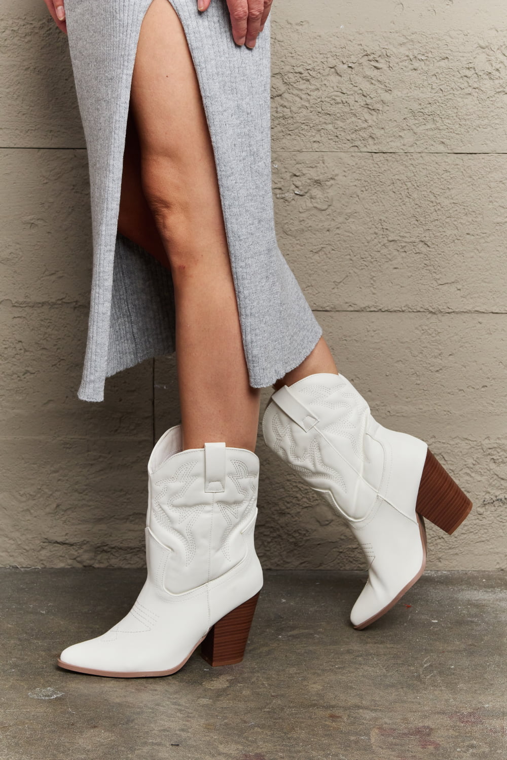 Legend Footwear White Bella Cowboy Low Mid Shin Calf Bootie Cowgirl Boots