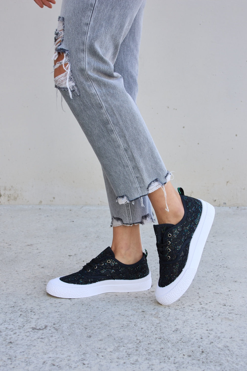 Forever Link Sequin Lace-Up Platform Chunky Thick Sole Low Top Black Sneakers
