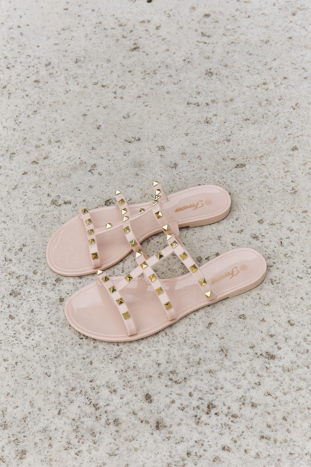 Forever Link Studded Cage Strap Slide On Slip In Flat Jelly Sandal in Light Apricot