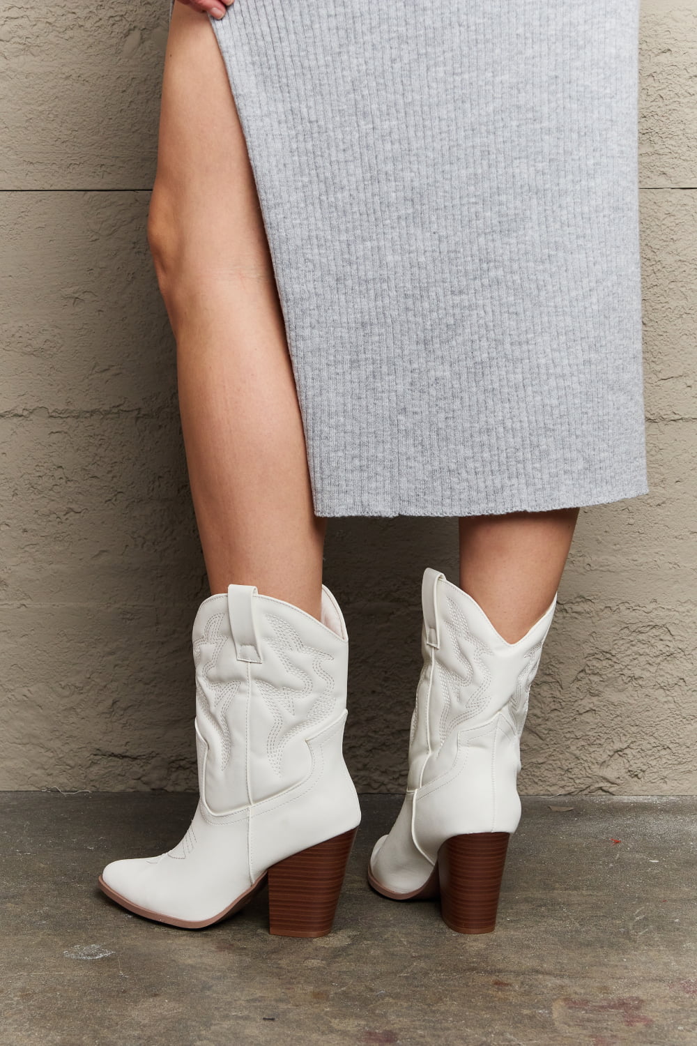 Legend Footwear White Bella Cowboy Low Mid Shin Calf Bootie Cowgirl Boots