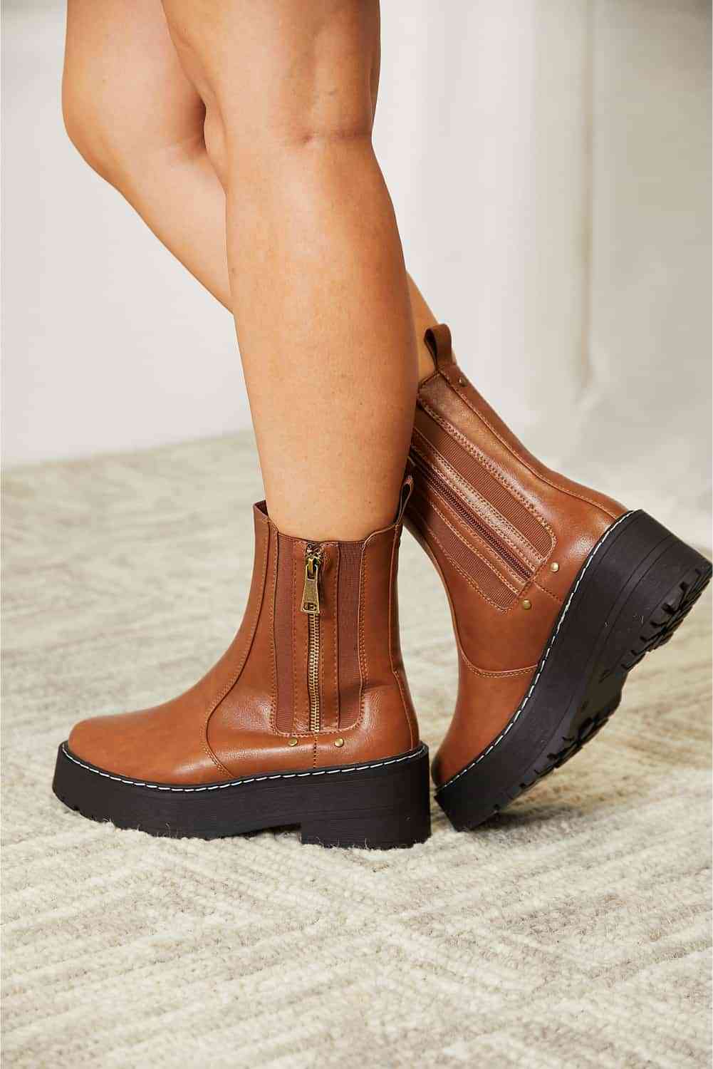 Forever Link Side Zip Platform Chunky Thick Sole Chestnut Brown Moto Bootie Boots