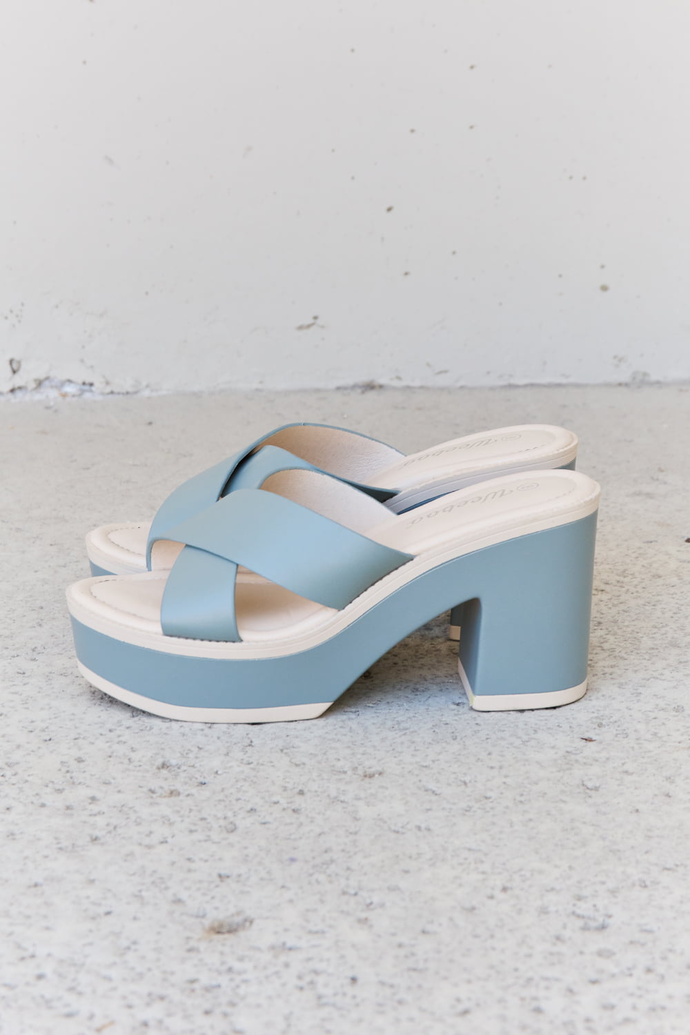Weeboo Contrast Platform Slide On Slip In Cross Strap Thick Sole High Heel Sandals in Misty Blue