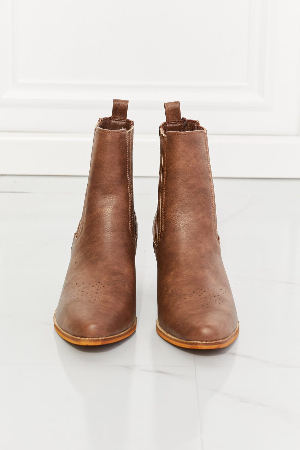 MMShoes Stacked Heel Cowboy Style Chelsea Ankle Bootie Boots in Chestnut Brown Love the Journey