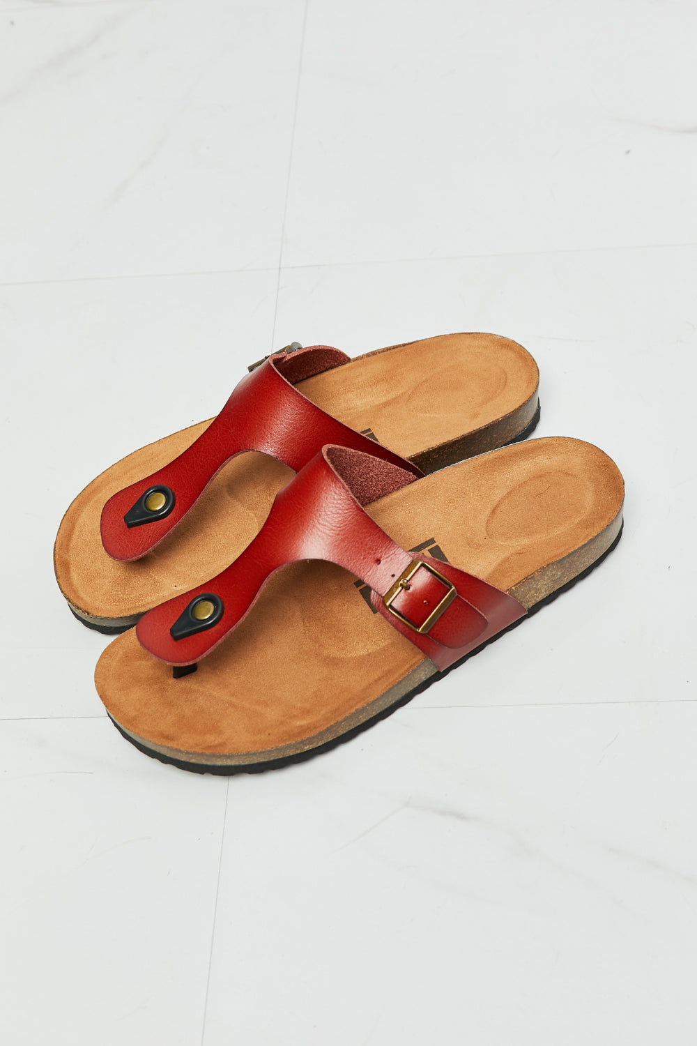 MMShoes T-Strap Flip-Flop Slide On Flat Cork Footbed Comfort Sandals in Deep Red Drift Away