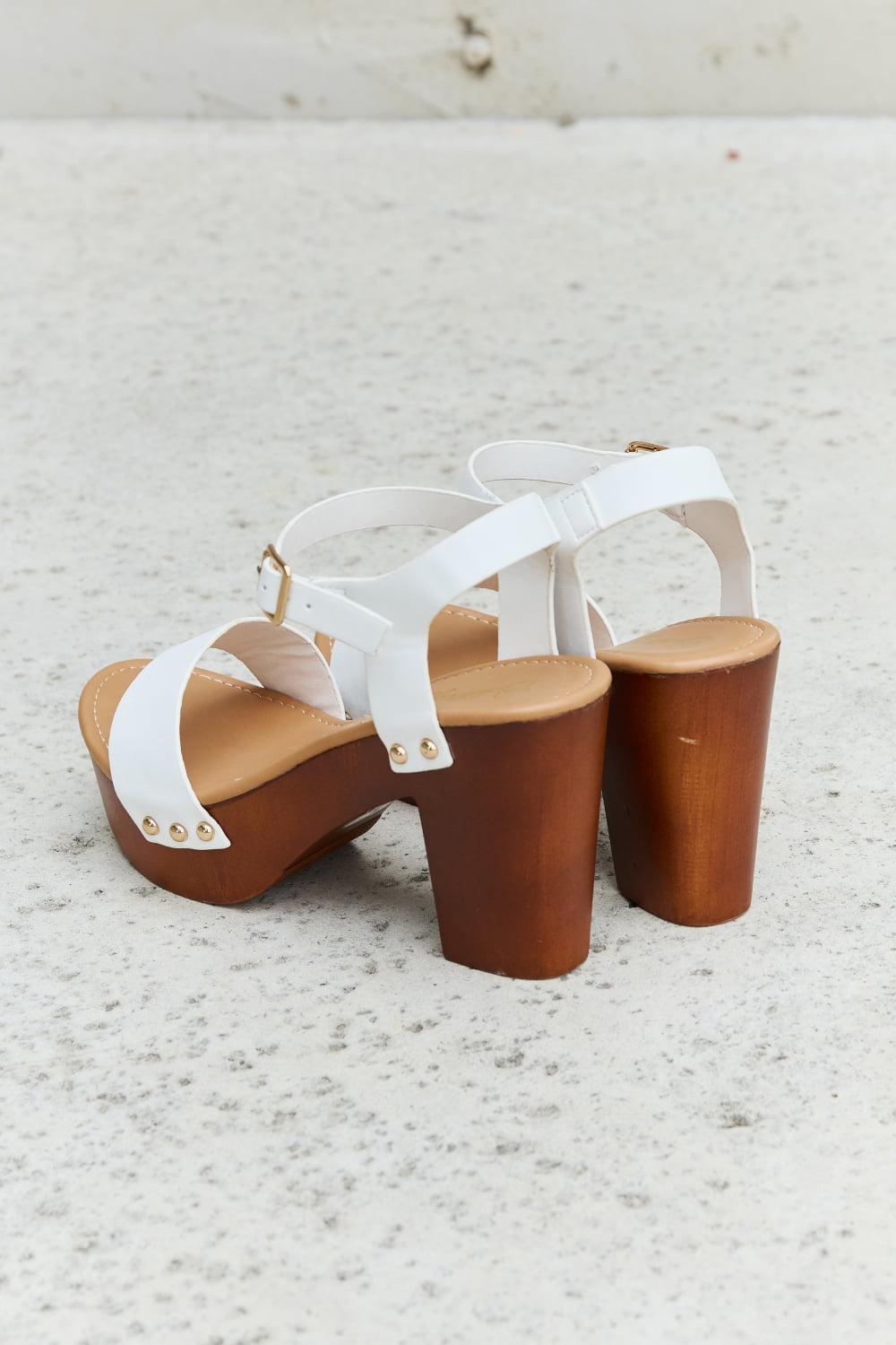 DDK Wooden Platform High Heel Ankle Strap Clog Style White Heeled Sand –  Lucky Gal Fashion